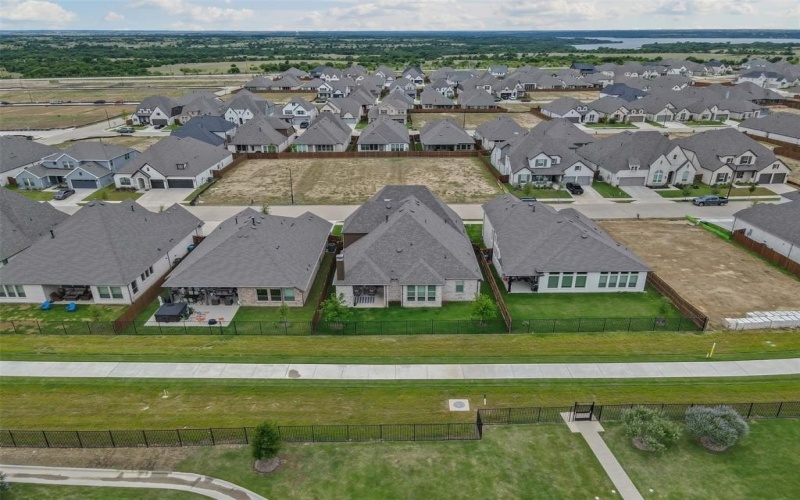 7741 Pondview Lane, Fort Worth, TX 76123, 4 Bedrooms Bedrooms, ,5 BathroomsBathrooms,Residential,For Sale,7741 Pondview Lane,20956386