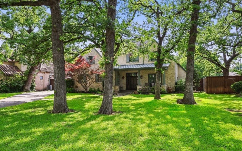 129 Shady Dale Lane, Coppell, TX 75019, 5 Bedrooms Bedrooms, ,3 BathroomsBathrooms,Residential,For Sale,129 Shady Dale Lane,20957866