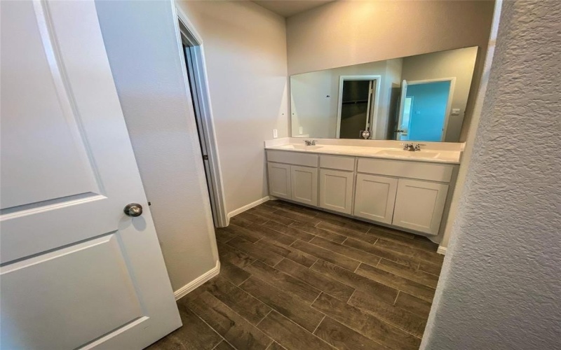 8529 Nightfall Lane, Fort Worth, TX 76179, 4 Bedrooms Bedrooms, ,2 BathroomsBathrooms,Residential Lease,For Rent,8529 Nightfall Lane,20957947