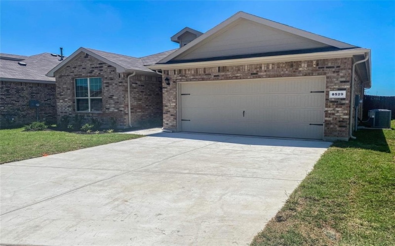 8529 Nightfall Lane, Fort Worth, TX 76179, 4 Bedrooms Bedrooms, ,2 BathroomsBathrooms,Residential Lease,For Rent,8529 Nightfall Lane,20957947