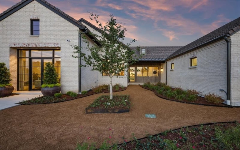 4557 Saint Estephe Place, Fort Worth, TX 76126, 4 Habitaciones Habitaciones , ,5 BañosBaños,Residential,En Venta,4557 Saint Estephe Place,20957972