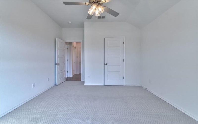 6817 Trail Rock, Benbrook, TX 76126, 4 Habitaciones Habitaciones , ,2 BañosBaños,Residential,En Venta,6817 Trail Rock,20958133