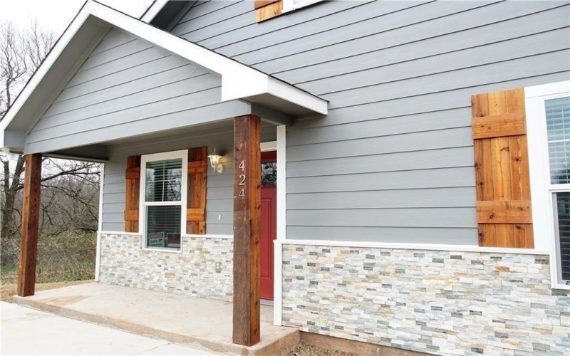 424 E Nelson Street, Denison, TX 75021, 3 Bedrooms Bedrooms, ,2 BathroomsBathrooms,Residential Lease,For Rent,424 E Nelson Street,20958226