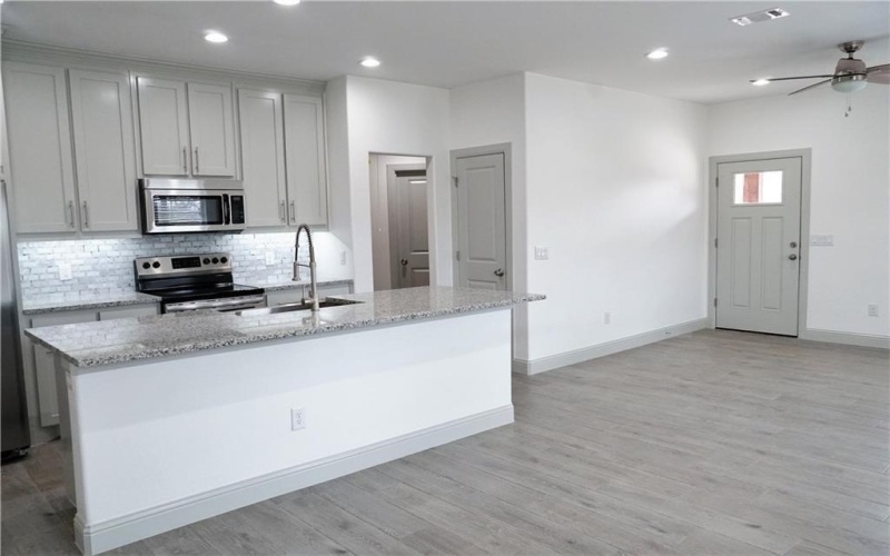 424 E Nelson Street, Denison, TX 75021, 3 Bedrooms Bedrooms, ,2 BathroomsBathrooms,Residential Lease,For Rent,424 E Nelson Street,20958226