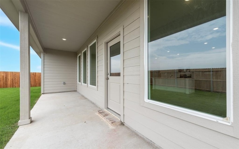 10013 Warlander Drive, Providence Village, TX 76227, 4 Habitaciones Habitaciones , ,3 BañosBaños,Residential,En Venta,10013 Warlander Drive,20958246