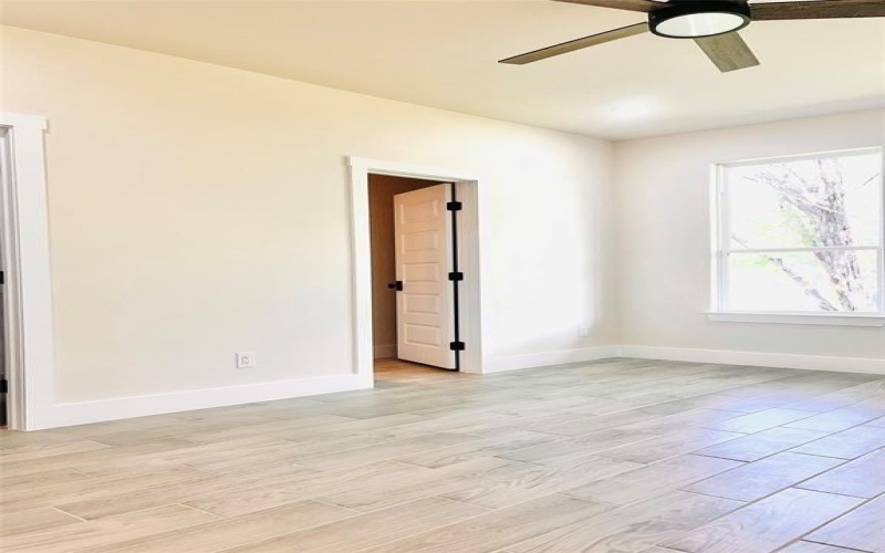 2309 Forest Hill Lane, Granbury, TX 76048, 4 Habitaciones Habitaciones , ,2 BañosBaños,Residential,En Venta,2309 Forest Hill Lane,20958314