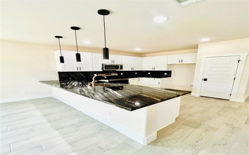 2309 Forest Hill Lane, Granbury, TX 76048, 4 Habitaciones Habitaciones , ,2 BañosBaños,Residential,En Venta,2309 Forest Hill Lane,20958314