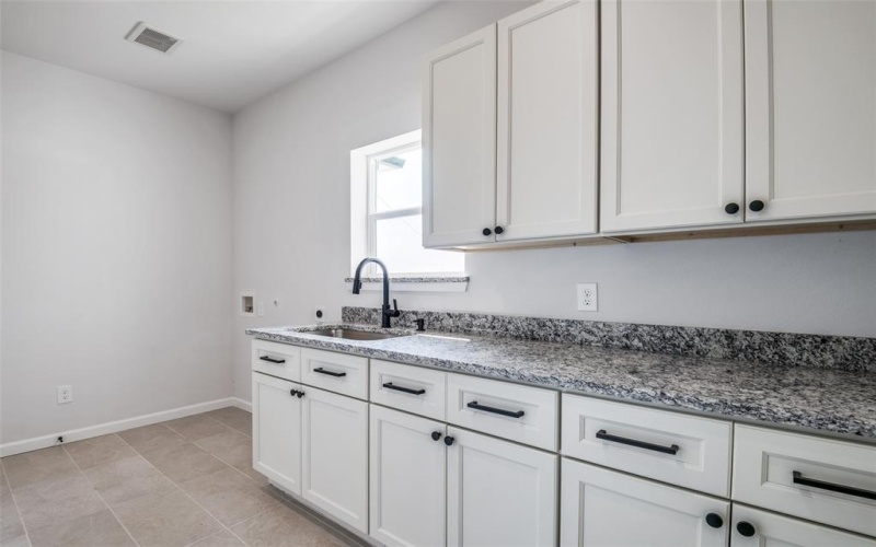 1450 W Fm 550, McLendon Chisholm, TX 75032, 4 Bedrooms Bedrooms, ,2 BathroomsBathrooms,Residential,For Sale,1450 W Fm 550,20958346