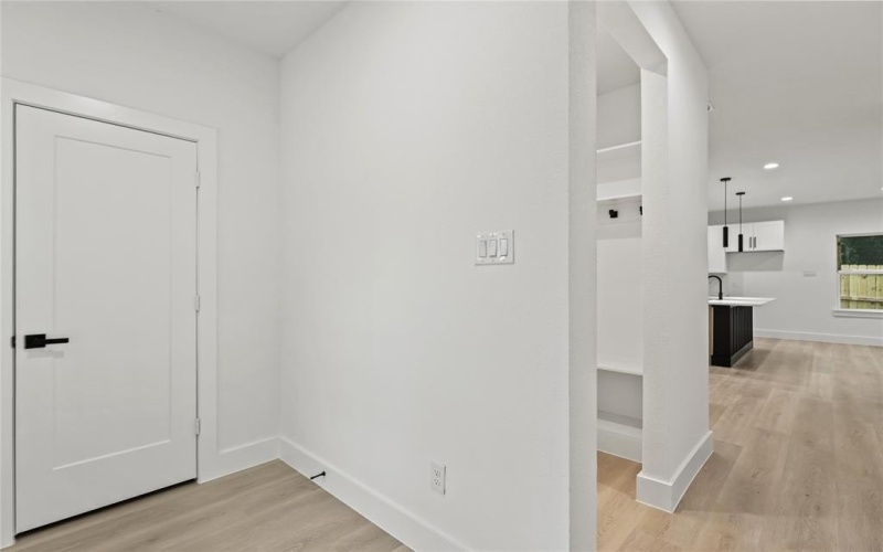 4523 Wahoo Street, Dallas, TX 75210, 3 Bedrooms Bedrooms, ,2 BathroomsBathrooms,Residential,For Sale,4523 Wahoo Street,20957124