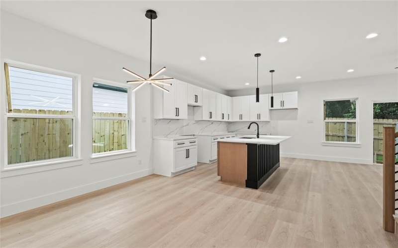 4523 Wahoo Street, Dallas, TX 75210, 3 Bedrooms Bedrooms, ,2 BathroomsBathrooms,Residential,For Sale,4523 Wahoo Street,20957124