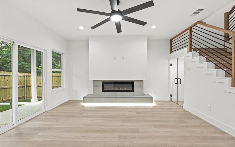 4523 Wahoo Street, Dallas, TX 75210, 3 Bedrooms Bedrooms, ,2 BathroomsBathrooms,Residential,For Sale,4523 Wahoo Street,20957124