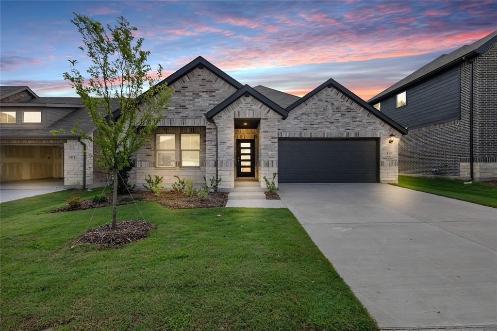 913 Elijah Lane, McKinney, TX 75069, 4 Habitaciones Habitaciones , ,3 BañosBaños,Residential Lease,En Alquiler,913 Elijah Lane,20957211