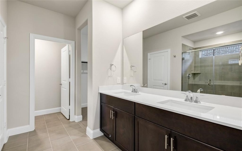 913 Elijah Lane, McKinney, TX 75069, 4 Habitaciones Habitaciones , ,3 BañosBaños,Residential Lease,En Alquiler,913 Elijah Lane,20957211