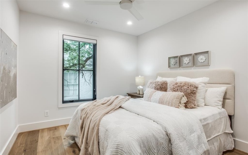 4112 Druid Lane #1, University Park, TX 75205, 3 Bedrooms Bedrooms, ,3 BathroomsBathrooms,Residential Lease,For Rent,4112 Druid Lane,20957225