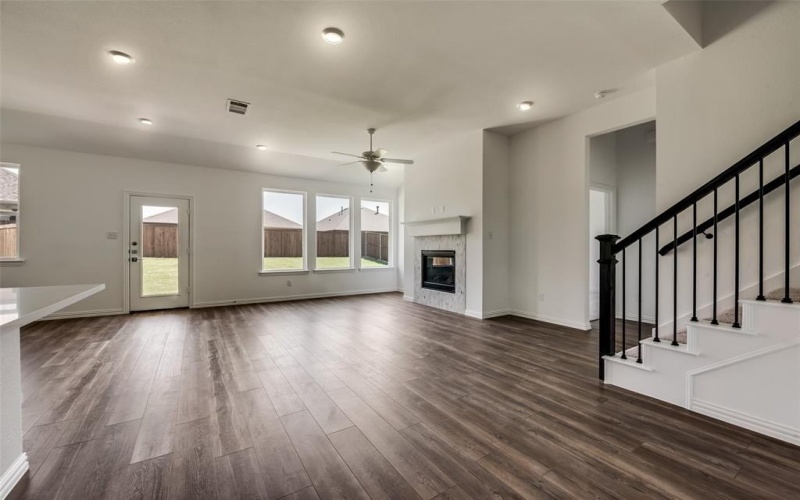 1820 Purtis Creek Drive, Forney, TX 75126, 4 Habitaciones Habitaciones , ,2 BañosBaños,Residential Lease,En Alquiler,1820 Purtis Creek Drive,20957356