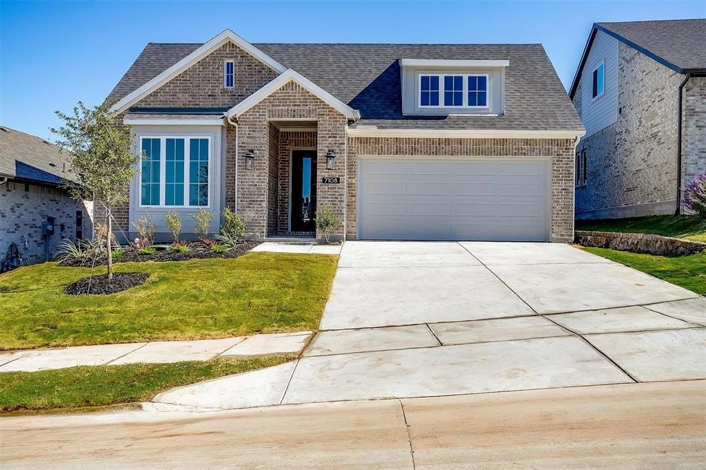 7136 Intrepid Drive, Fort Worth, TX 76179, 3 Bedrooms Bedrooms, ,2 BathroomsBathrooms,Residential,For Sale,7136 Intrepid Drive,20957680