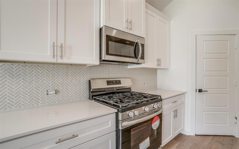 7136 Intrepid Drive, Fort Worth, TX 76179, 3 Bedrooms Bedrooms, ,2 BathroomsBathrooms,Residential,For Sale,7136 Intrepid Drive,20957680