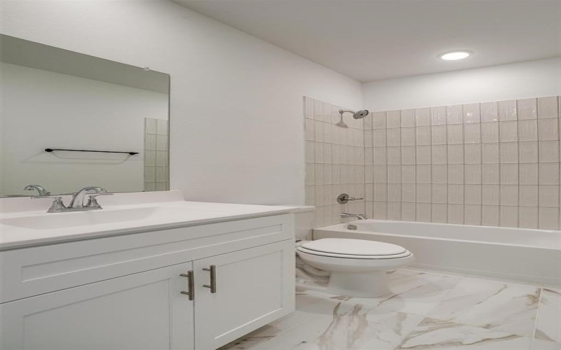 7136 Intrepid Drive, Fort Worth, TX 76179, 3 Bedrooms Bedrooms, ,2 BathroomsBathrooms,Residential,For Sale,7136 Intrepid Drive,20957680