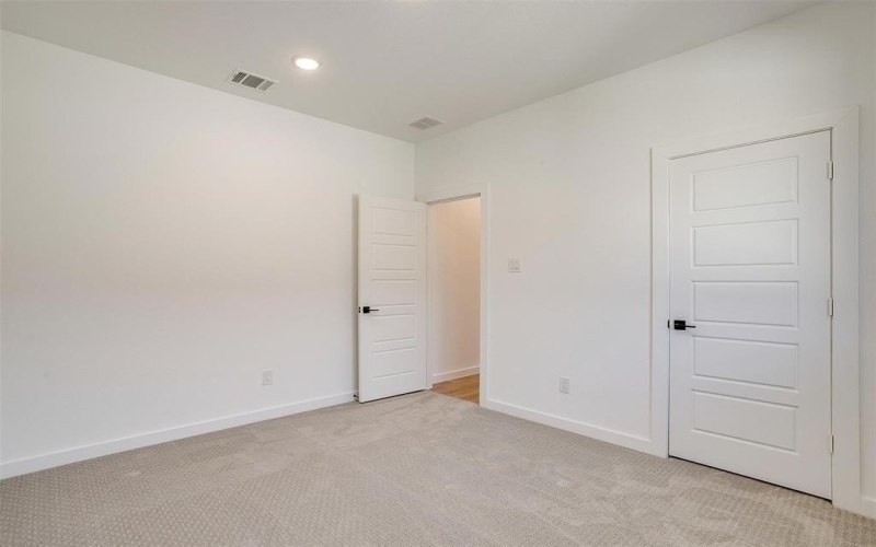 7136 Intrepid Drive, Fort Worth, TX 76179, 3 Bedrooms Bedrooms, ,2 BathroomsBathrooms,Residential,For Sale,7136 Intrepid Drive,20957680