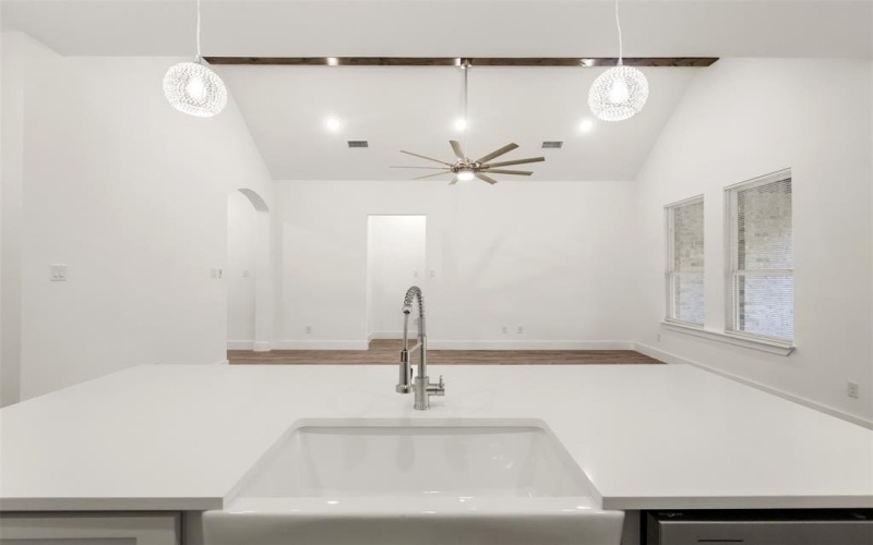 6143 Inca Drive, Enchanted Oaks, TX 75156, 4 Bedrooms Bedrooms, ,2 BathroomsBathrooms,Residential,For Sale,6143 Inca Drive,20957697