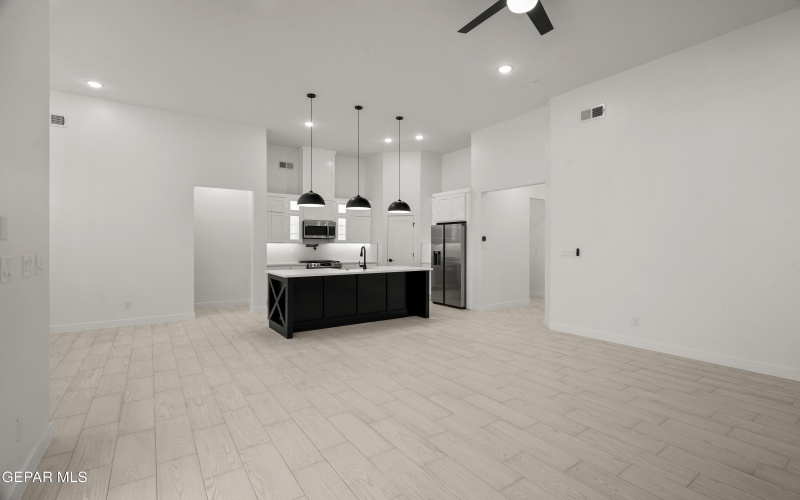 13057 STANWICK, El Paso, TX 79928, 3 Habitaciones Habitaciones , ,2 BañosBaños,Residential,En Venta,13057 STANWICK,923994