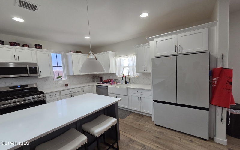 253 Playa Vis Street, Horizon City, TX 79928, 4 Habitaciones Habitaciones , ,2 BañosBaños,Residential,En Venta,253 Playa Vis Street,924002