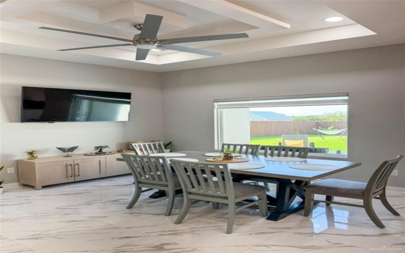 1313 W Dawes Avenue W, Alton, TX 78573, 3 Habitaciones Habitaciones , ,2 BañosBaños,Residential,En Venta,1313 W Dawes Avenue W,472769