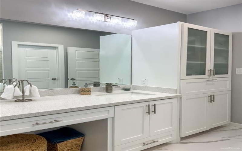 1313 W Dawes Avenue W, Alton, TX 78573, 3 Habitaciones Habitaciones , ,2 BañosBaños,Residential,En Venta,1313 W Dawes Avenue W,472769