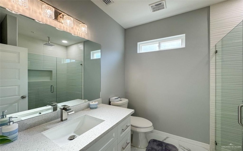 1313 W Dawes Avenue W, Alton, TX 78573, 3 Habitaciones Habitaciones , ,2 BañosBaños,Residential,En Venta,1313 W Dawes Avenue W,472769