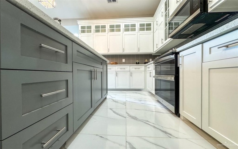 1313 W Dawes Avenue W, Alton, TX 78573, 3 Habitaciones Habitaciones , ,2 BañosBaños,Residential,En Venta,1313 W Dawes Avenue W,472769
