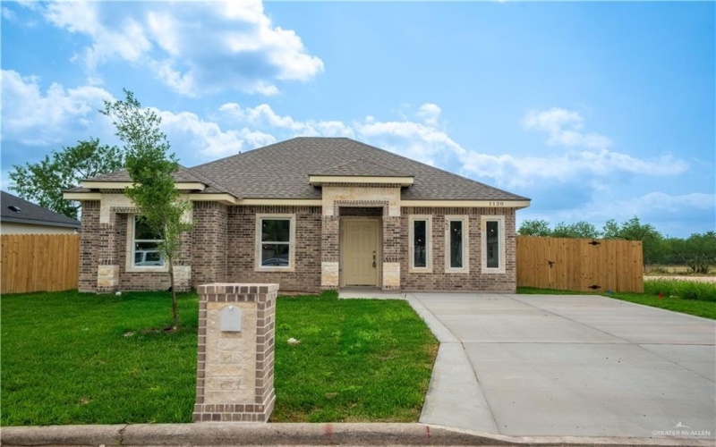 1120 Washington Avenue, Mission, TX 78572, 3 Bedrooms Bedrooms, ,2 BathroomsBathrooms,Residential,For Sale,1120 Washington Avenue,473043