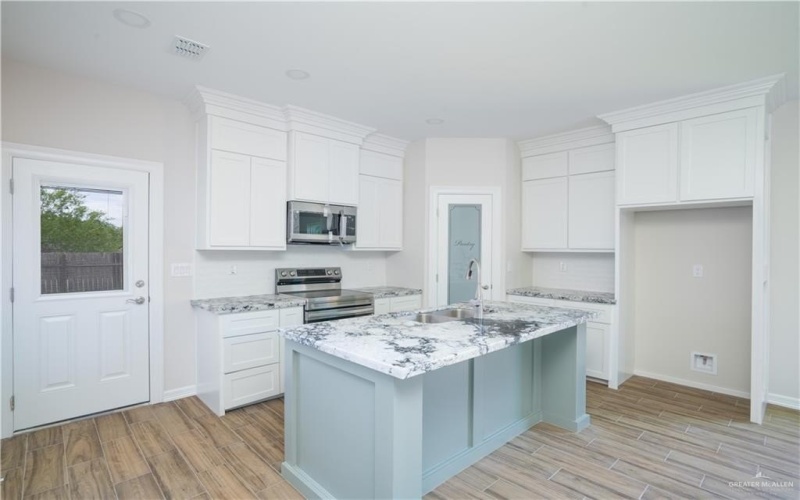 1120 Washington Avenue, Mission, TX 78572, 3 Bedrooms Bedrooms, ,2 BathroomsBathrooms,Residential,For Sale,1120 Washington Avenue,473043