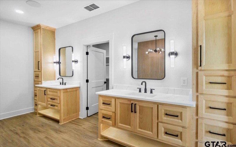 12404 Madison Xing, Bullard, TX 75757, 4 Bedrooms Bedrooms, ,2 BathroomsBathrooms,Residential,For Sale,12404 Madison Xing,25008531