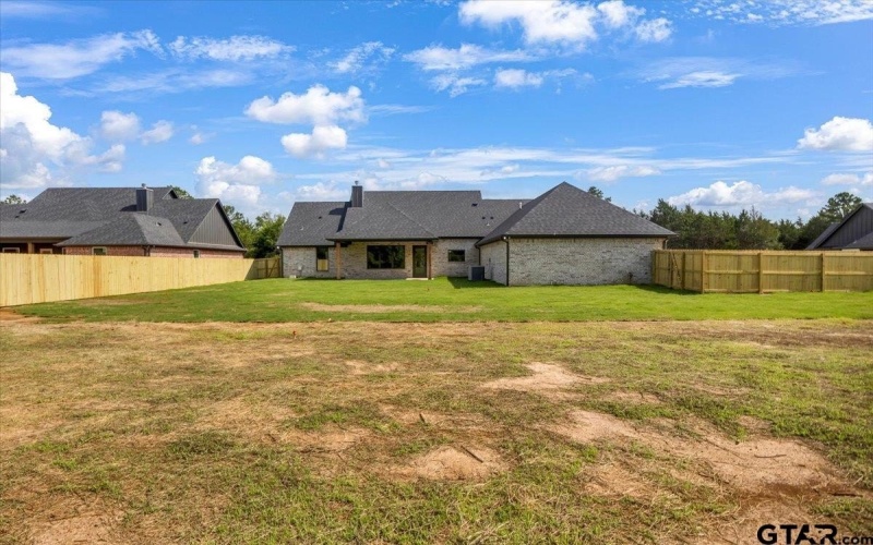 12404 Madison Xing, Bullard, TX 75757, 4 Bedrooms Bedrooms, ,2 BathroomsBathrooms,Residential,For Sale,12404 Madison Xing,25008531