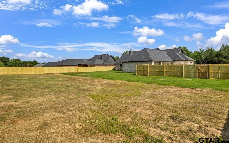 12404 Madison Xing, Bullard, TX 75757, 4 Bedrooms Bedrooms, ,2 BathroomsBathrooms,Residential,For Sale,12404 Madison Xing,25008531