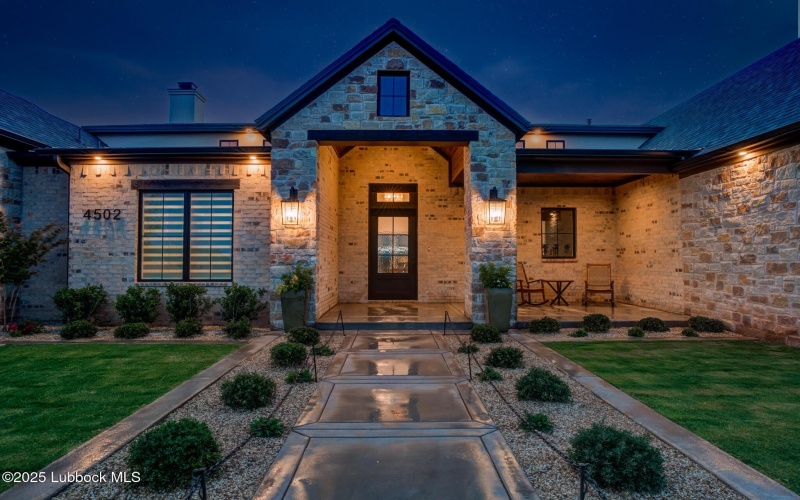4502 Zadar Avenue, Lubbock, TX 79407, 4 Habitaciones Habitaciones , ,5 BañosBaños,Residential,En Venta,4502 Zadar Avenue,202555826