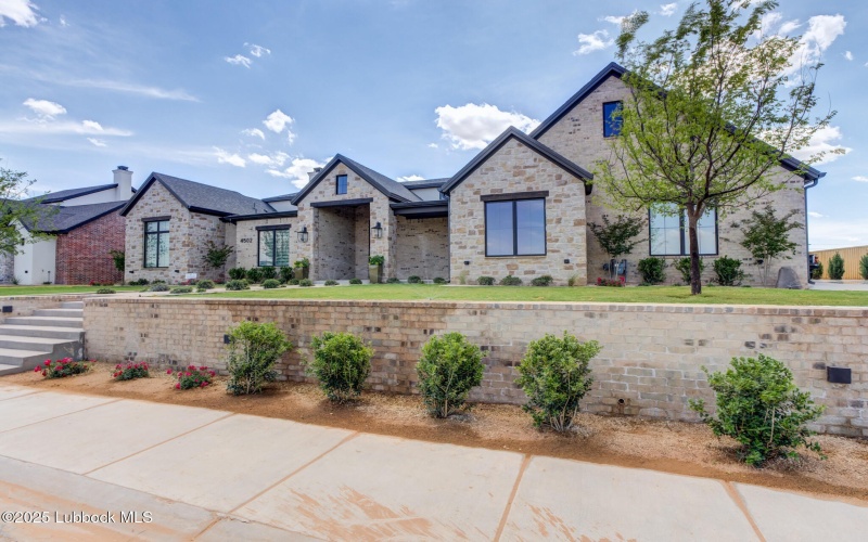 4502 Zadar Avenue, Lubbock, TX 79407, 4 Habitaciones Habitaciones , ,5 BañosBaños,Residential,En Venta,4502 Zadar Avenue,202555826