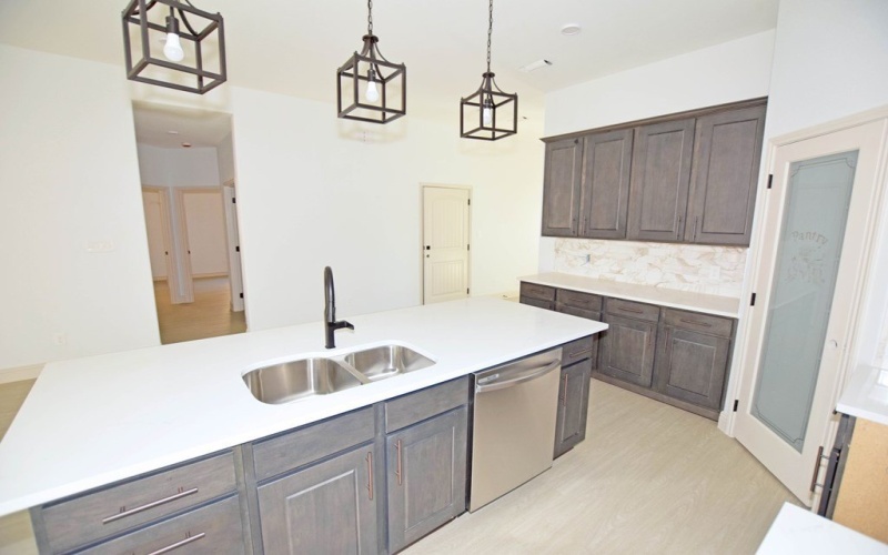 8639 Fortuna CRT, Odessa, TX 79765, 4 Habitaciones Habitaciones , ,3 BañosBaños,Residential,En Venta,8639 Fortuna CRT,50082699