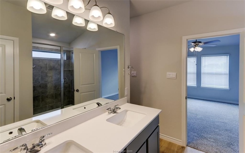 6202 Trado, College Station, TX 77845, 4 Habitaciones Habitaciones , ,3 BañosBaños,Residential Lease,En Alquiler,6202 Trado,25004873