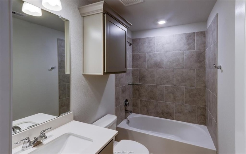 6202 Trado, College Station, TX 77845, 4 Habitaciones Habitaciones , ,3 BañosBaños,Residential Lease,En Alquiler,6202 Trado,25004873