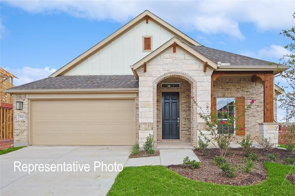 2401 Ridgecrest Lane, Sherman, TX 75092, 4 Bedrooms Bedrooms, ,2 BathroomsBathrooms,Residential,For Sale,2401 Ridgecrest Lane,20877107