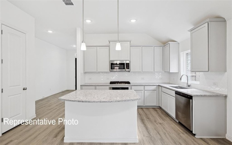 2401 Ridgecrest Lane, Sherman, TX 75092, 4 Bedrooms Bedrooms, ,2 BathroomsBathrooms,Residential,For Sale,2401 Ridgecrest Lane,20877107