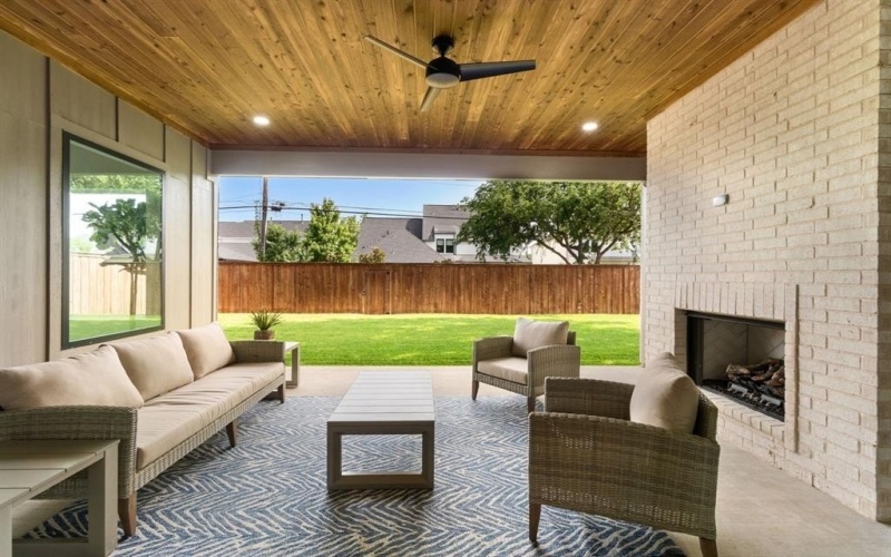 3920 Davila Drive, Dallas, TX 75220, 5 Habitaciones Habitaciones , ,7 BañosBaños,Residential,En Venta,3920 Davila Drive,20918099