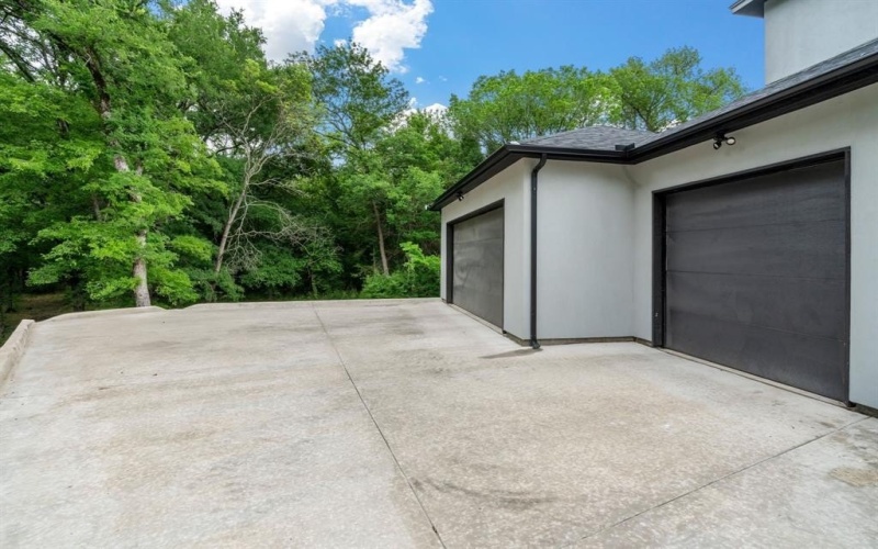 2303 Timber Creek Court, Cedar Hill, TX 75104, 4 Bedrooms Bedrooms, ,3 BathroomsBathrooms,Residential,For Sale,2303 Timber Creek Court,20925701