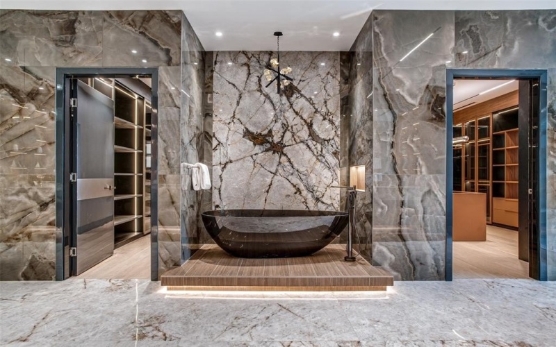 10846 Crooked Creek Court, Dallas, TX 75229, 6 Bedrooms Bedrooms, ,7 BathroomsBathrooms,Residential,For Sale,10846 Crooked Creek Court,20944606