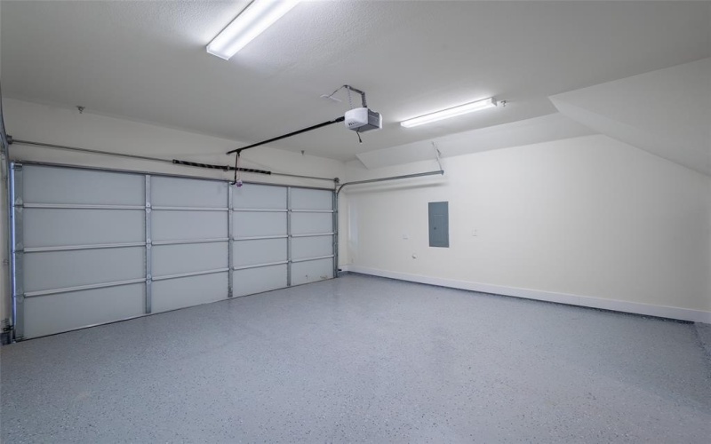 1614 N Fitzhugh Avenue #306, Dallas, TX 75204, 2 Habitaciones Habitaciones , ,2 BañosBaños,Residential Lease,En Alquiler,1614 N Fitzhugh Avenue,20948327