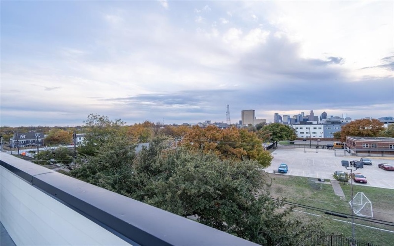1614 N Fitzhugh Avenue #306, Dallas, TX 75204, 2 Habitaciones Habitaciones , ,2 BañosBaños,Residential Lease,En Alquiler,1614 N Fitzhugh Avenue,20948327
