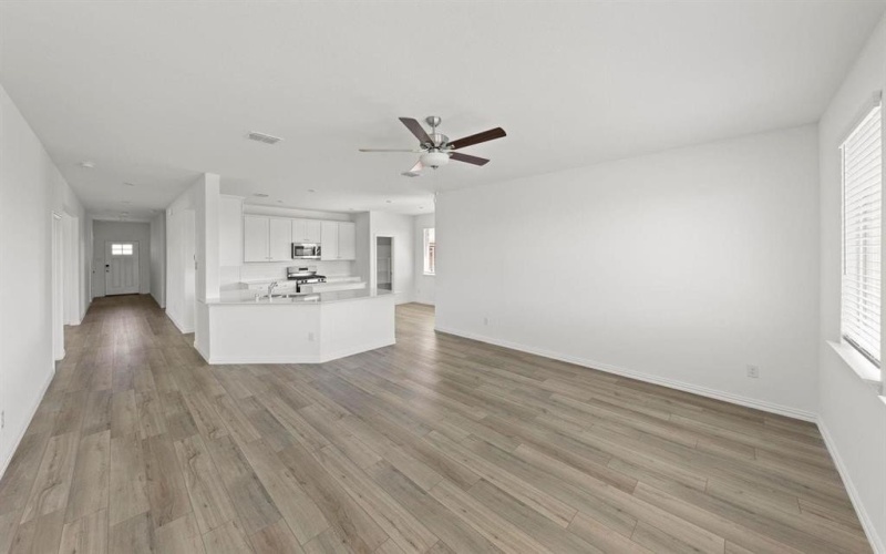 1228 Ipkiss Avenue, Little Elm, TX 75068, 4 Habitaciones Habitaciones , ,2 BañosBaños,Residential Lease,En Alquiler,1228 Ipkiss Avenue,20954442