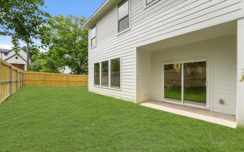 1344 Compton Street, Dallas, TX 75203, 3 Bedrooms Bedrooms, ,2 BathroomsBathrooms,Residential,For Sale,1344 Compton Street,20954794