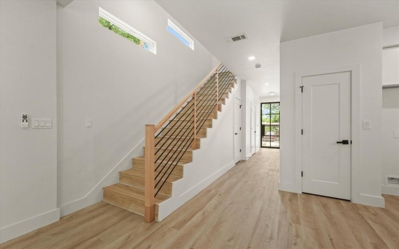 1344 Compton Street, Dallas, TX 75203, 3 Bedrooms Bedrooms, ,2 BathroomsBathrooms,Residential,For Sale,1344 Compton Street,20954794